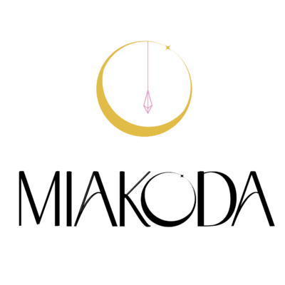 Logo de empresa Miakoda, magia y bienestar
