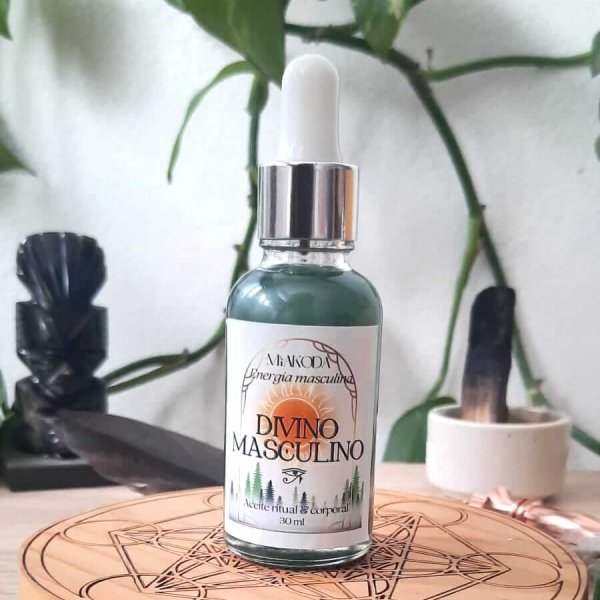 Frasco de aceite gotero con contenido color verde, creado para balancear el divino masculino. Está sobre una base circular de madera